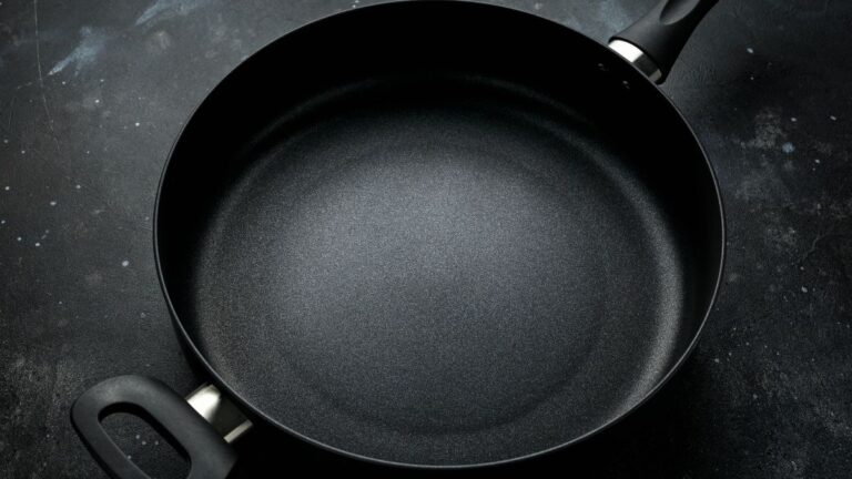 panela de ferro preta