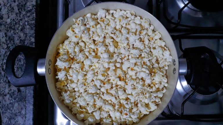 panela pipoqueira